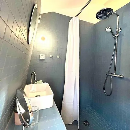 Magnifique Maison De Couree Renovee - Centre شقة